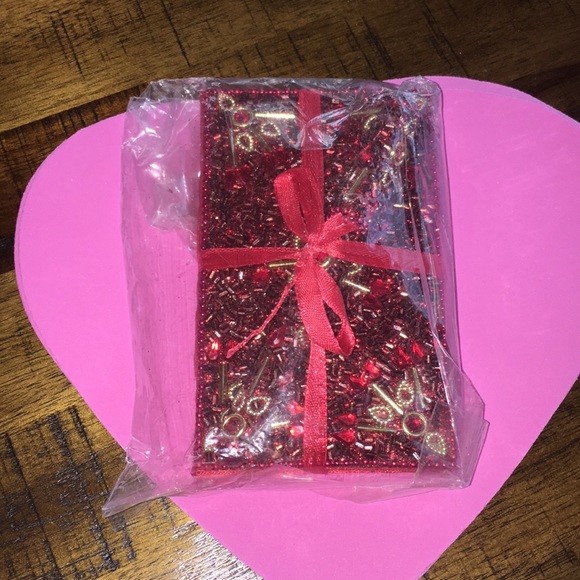 Valentines bundle with Hearts Necklace ❤️♥️❤️♥️ - Picture 5 of 16